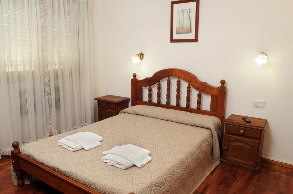Andino Hotel Villa Carlos Paz Kültér fotó