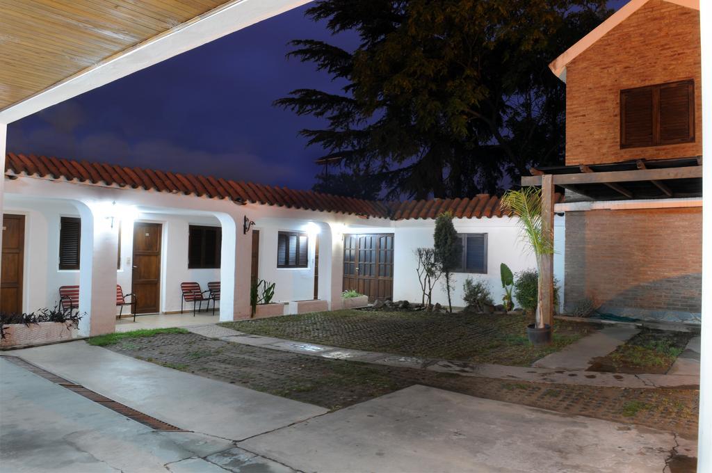 Andino Hotel Villa Carlos Paz Kültér fotó